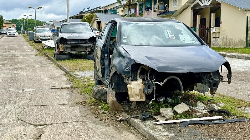 Illustration Les déchets s'amoncèlent dans les rues