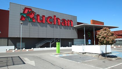 Illustration Auchan : 2 400 postes supprimés