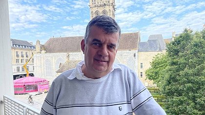 Illustration Législatives 2024. Christophe Garcia, candidat Lutte ouvrière sur la 2e circonscription du Calvados