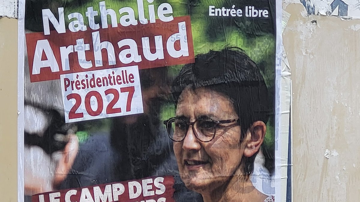 Illustration - "Le gouvernement veut un climat de guerre civile", estime Nathalie Arthaud, candidate Lutte ouvrière, en meeting à Sens