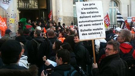 Illustration - Nouvelle manifestation contre les 0% d'augmentation