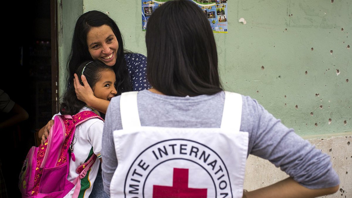 Illustration - Des armes avant les médicaments