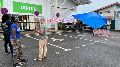 Illustration vive la grève des travailleurs de La Palette !