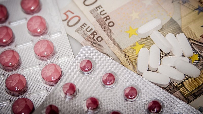 Illustration - Franchises médicales : propagande patronale