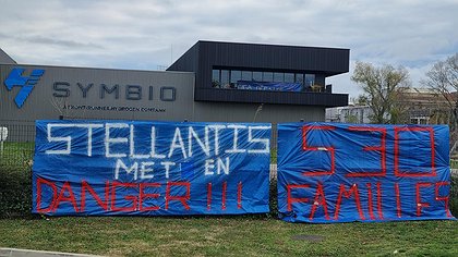 Illustration A peine « créés », les emplois sont menacés !