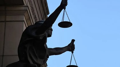 Illustration Une justice à deux vitesses