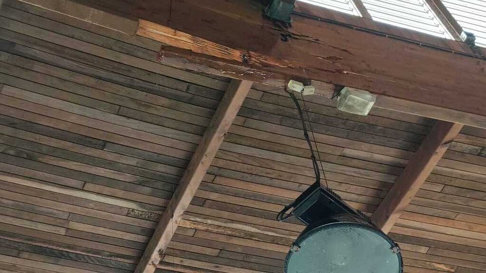 Illustration les personnels du lycée Georges Othilly ne peuvent pas travailler dans de telles conditions !