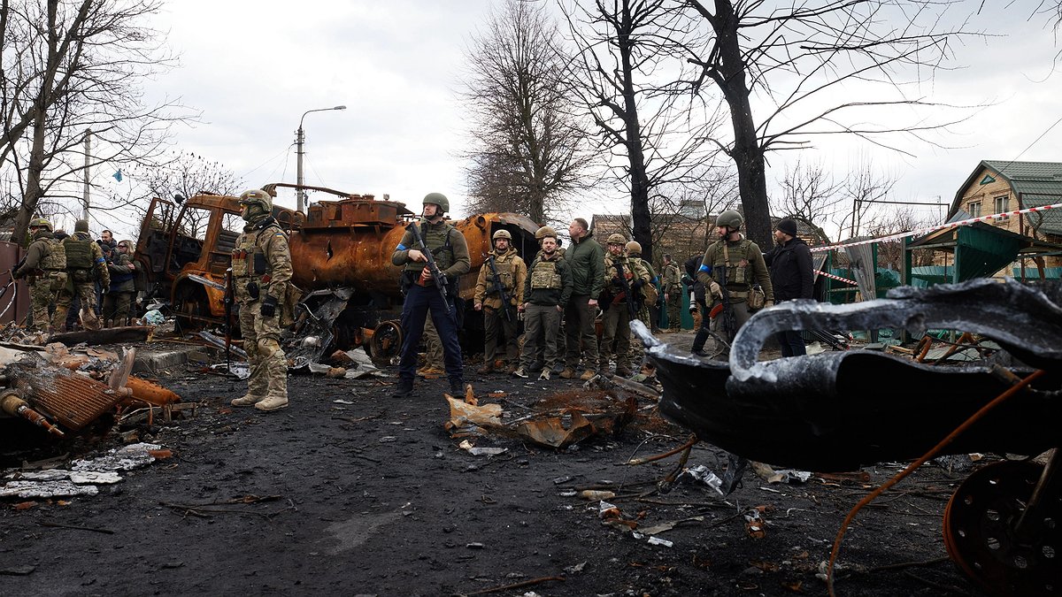 Illustration - Après trois ans de guerre, les brigands qui dirigent le monde prêts à se partager l'Ukraine