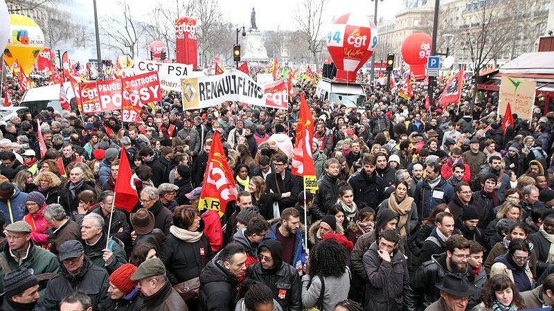 Illustration - Face à tous les politiciens, faire entendre les exigences des travailleurs