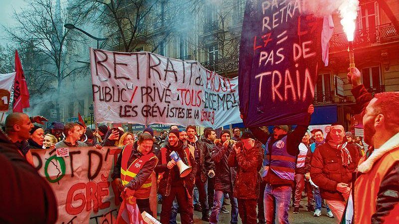 Illustration - les grévistes réussissent leur étape de montagne