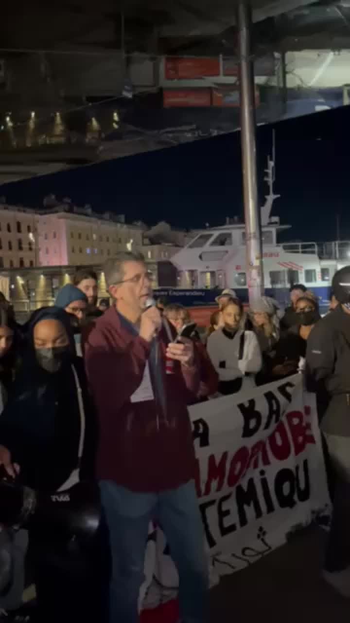 Illustration Intervention de Frédéric Gourc pendant le rassemblement contre les crimes racistes